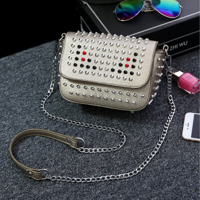 

Korean womens bag rivet Korean womens bag shoulder Korean womens bag diagonal Korean womens bag