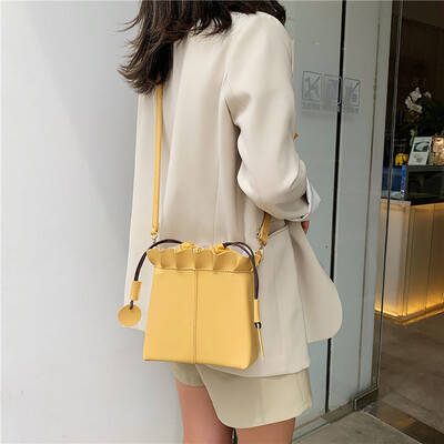 

Tailored Summer Womens Crossbody Bucket Bag Casual Leisure Wild Should Messenger Bag