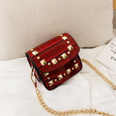 

Ins texture Korean version of Joker fashion mini bag retro crocodile pattern chain bag 2019 new slung womens bags