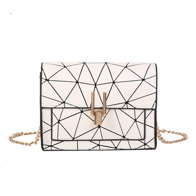 

2019 New Wild Port Wind Laser Stitching Shoulder Bag Slung Small Square Bag