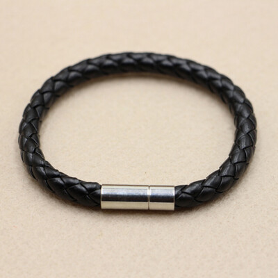

Retro Trend Manual Weaving PU Leather Rope Simple Leisure Bracelet Unisex Pair 3 Colours Optional
