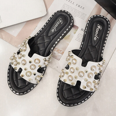 

Slipper womens summer Korean version of Joker chic original wind flat-bottomed Hong Kong Pearl retro social womens shoes tide