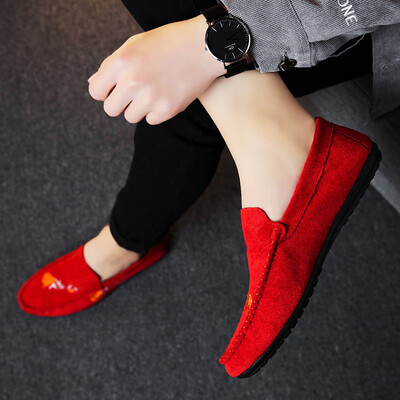 

Fast Hand Red Man Social Spirit Boy Rose Embroidered Bean Shoes
