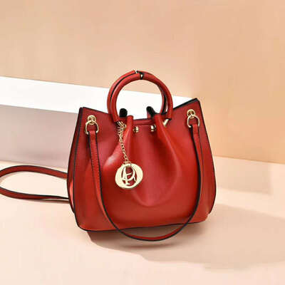 

Shoulder bag handbags new middle-aged ladies casual fashion soft bag Messenger bag
