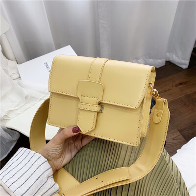 

Crossbody Bags For Women 2019 Shoulder Bags Solid colorr Bags Wide shoulder strap Women Handbags Famous Brand Rivet Small Ladies