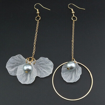 

Personality Asymmetry Big Round Circle Imitation Pearl Earrings for Women