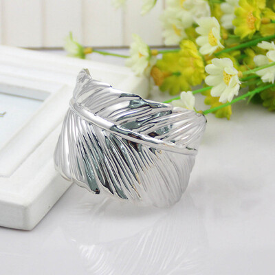 

New Design Big Simple Fashion Personality Punk Leaf Open Wide Bracelet