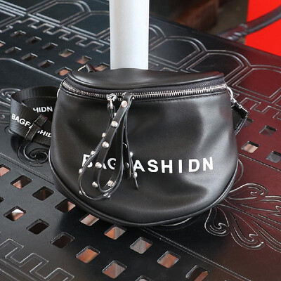 

Crossbody Words Pattern Bags for Women Silver Shoulder Bag Soft Artificial Leather Messenger Bag Ladies Small Wide Belt