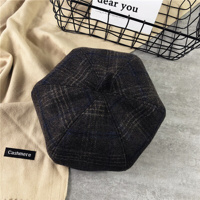 

Han version of beret womens winter casual plaid painter hat hundred-set temperament hair pumpkin hat literary retro hat tide