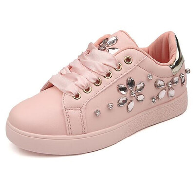 

Women Casual Shoes 2019 New Women Sneakers Fashion Breathable PU Leather Platform White Women Shoes Soft Footwears Rhinestone