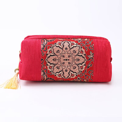 

Chinese style cosmetic bag embroidery wallet Chinese characteristics small gifts