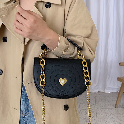 

Bag female bag 2019 new trend oblique chain ins super fire girl heart-shaped sewing thread shoulder bag