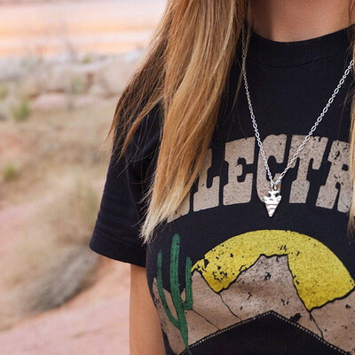 

Europe&the United States cross-border jewelry fashion wild gold aircraft arrow pendant necklace long sweater chain