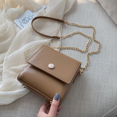 

Womens bag 2019 new temperament France niche bag Messenger versatile shoulder bag fashion chain simple small square bag