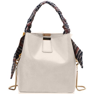 

Tailored 2019 New Solid Color Handbag Portable Bucket Bag Simple Shoulder Messenger Bag