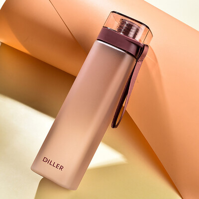 

Siaonvr DILLER Large Capacity PC Sports Water Bottle Personality Square Water Cup