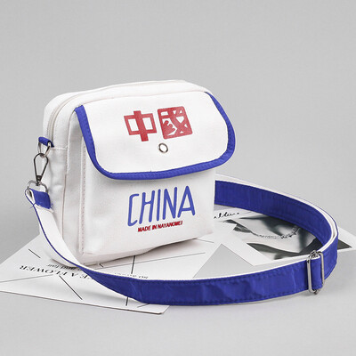 

2019 new fashion hip hop national tide men&women canvas shoulder Messenger bag ins super fire contrast color printing small square bag