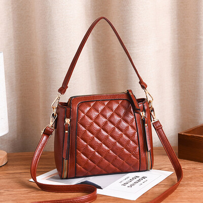 

Fashion handbag 2019 spring cool simple shoulder bag casual handbag retro diagonal saddle bag
