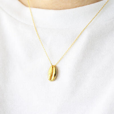 

New fashion accessories Simple personality wild retro alloy shell conch pendant necklace