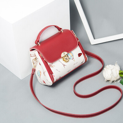 

Summer ins Super Fire Girls on Korean Single Shoulder Messenger Bag Fashion Joker Handheld Crossover