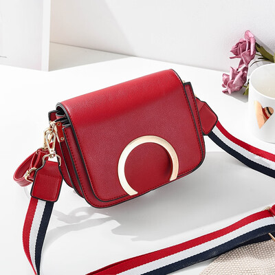 

Spring womens bag new fashion Korean version Baitie single shoulder oblique Bag style small square bag