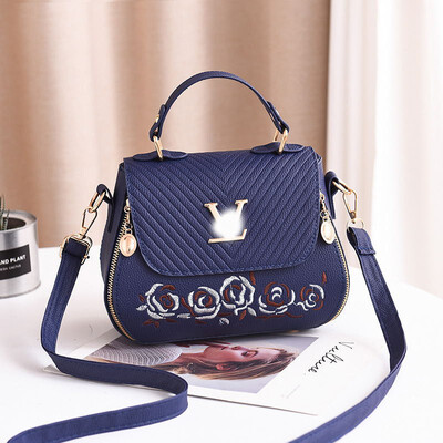 

Female bag 2019 new bag female Korean version of the stereotype embroidery fashion handbags Messenger shoulder bag