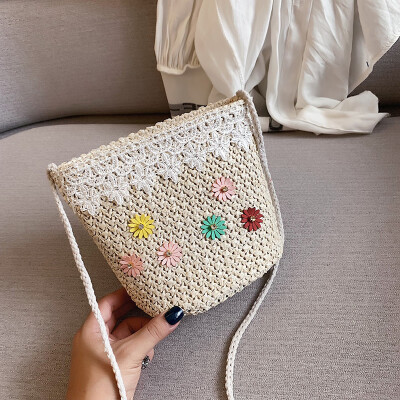 

2019 new Sen cute flower woven bag little fairy wild temperament bucket bag fashion lace Messenger bag