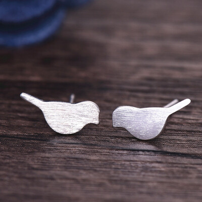 

2017 New Fashion Women Earrings Brushed Geometric Star Stud Earrings for Women Party Gifts e014