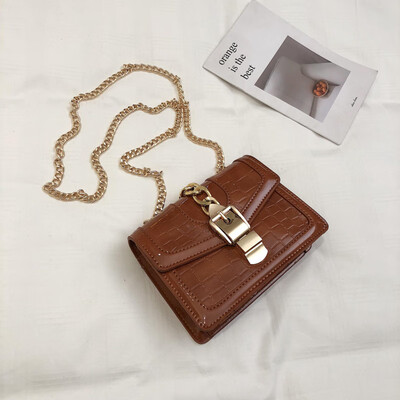 

Retro bag female 2019 new wave Korean fashion wild crocodile pattern casual chain shoulder slung small square bag