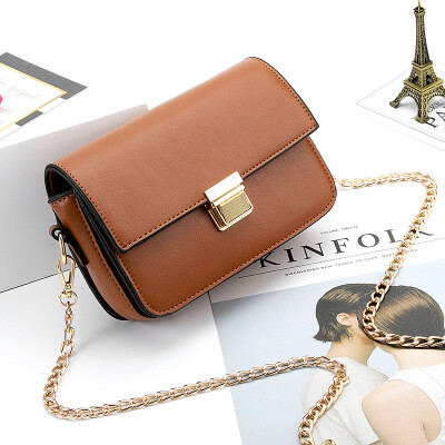 

Korean wave new chain bag small square bag shoulder Messenger bag fashion lock simple tofu bag