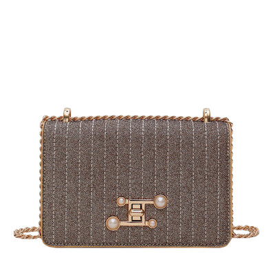 

Summer handbag 2019 new Korean version of the ocean pearls portable contrast color small square bag fashion wild shoulder Messenger bag