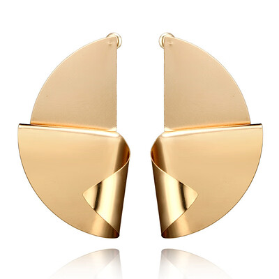 

2019 New Geometric Vintage Punk Personality Big Wave Drop Earring Irregular Spiral Metal Earrings Women Party Jewelry EK2153