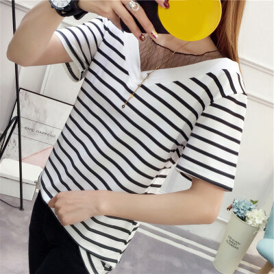 

Women Plus Size Casual Striped Tops Short Sleeve T-shirt V-neck Loose Fit Shirts