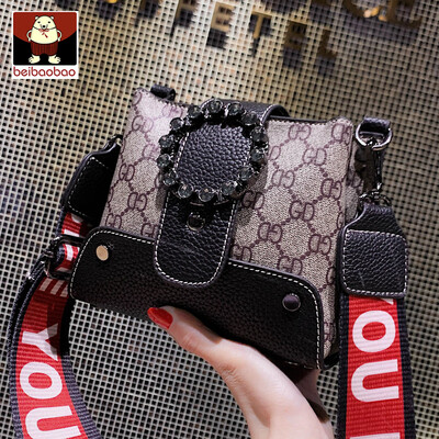 

Ins New Womens Bag 2019 New Korean Texture Bucket Bag Wide Shoulder Strap Joker Single Shoulder Messenger Bag