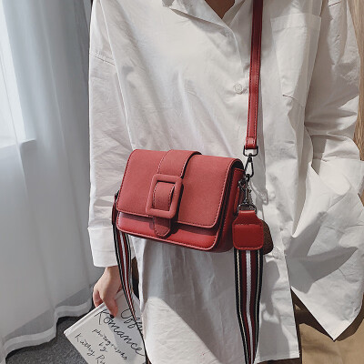 

Autumn bag female 2019 new Korean fashion texture matte wild wide shoulder strap shoulder Messenger bag small square bag
