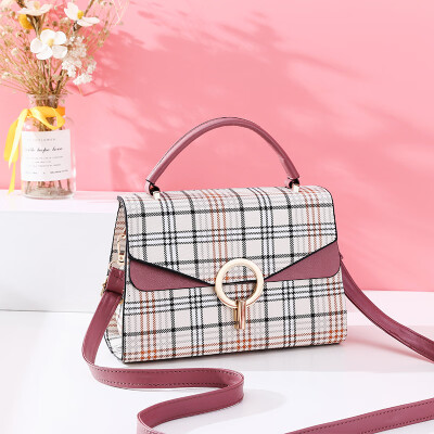 

Bag female 2019 new cool Korean version of the wild Messenger bag Saddle bag PU leather fashion shoulder bag handbag