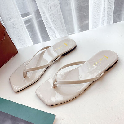 

Rose Women Summer Flat Slippers Simple Clip Toe Square Head Sandals Beach Walk Shoes