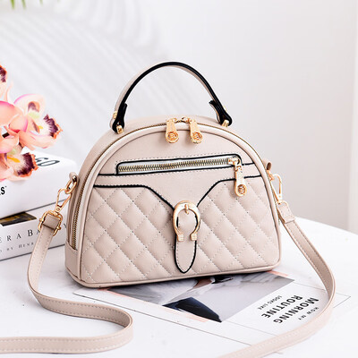

Small bag female 2019 new cool womens bag Korean version of the fresh small fragrance style fashion shoulder Messenger bag