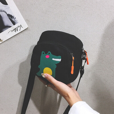 

Cartoon cute little dinosaur canvas bag 2019 new fashion cute messenger Messenger bag casual simple wild shoulder bag