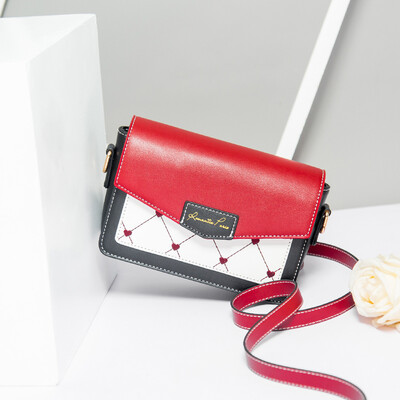 

Ins Super Fire Girls Upstream Korean Single Shoulder Messenger Bag Fashion Joker Student Leaning