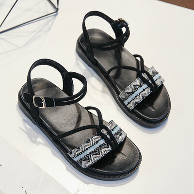 

Sandals female summer students flat Joker Korean thick-soled chic retro Roman beach shoes