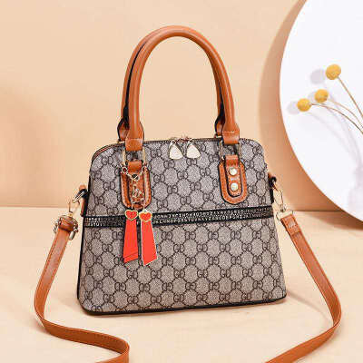 

Womens bag 2019 summer new bag female Europe&America big bag fresh fashion womens bag shoulder bag