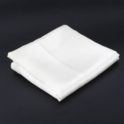 

Greensen 19691969in Creamy-White Dinner Napkin Retro European-Style Luxury Cloth Napkin for Banquets