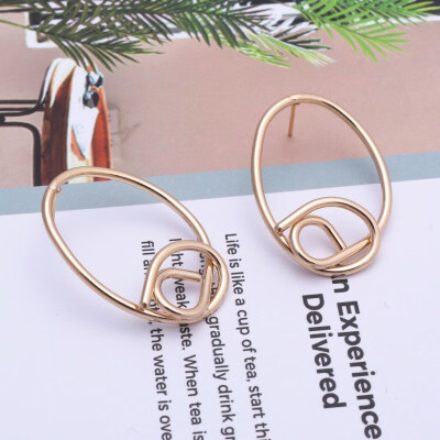 

EK605 Vintage Hollow Round Flower Oval Knot Twist Earrings Geometric Metal Earrings for Women Statement Earrings Modern Art