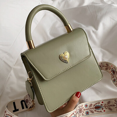 

Fashion on the new small bag women 2019 new girls broadband shoulder bag Korean style Messenger bag tide