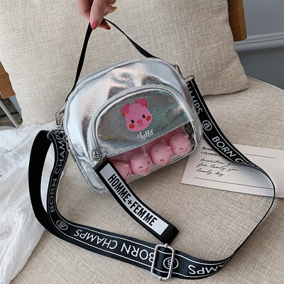

On the new ins super fire cartoon cute bag female 2019 new Korean version of the wild shoulder slung fashion handbag