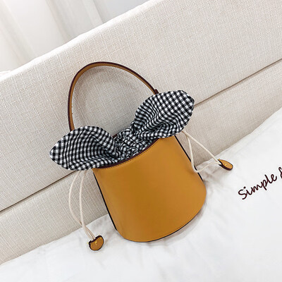 

Mori simple womens bag 2019 new mini cute handbag 100 butterfly bucket bag mother shoulder bag