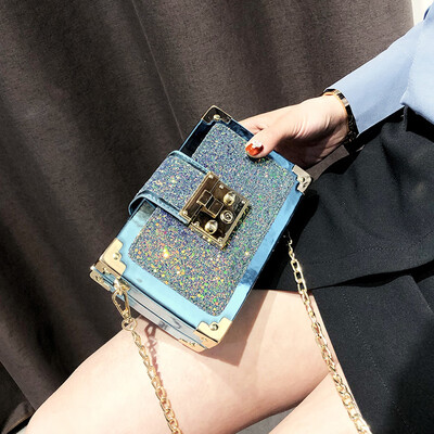 

New womens bag Korean fashion sequins small bags tide cool wild shoulder Messenger bag charming chain small square bag female