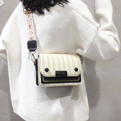

Summer small fresh bag female 2019 new Korean fashion casual wild wide shoulder strap shoulder slung small square bag