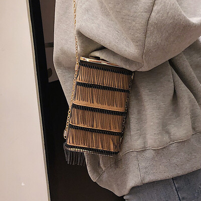 

Ins super fire box small square bag female 2019 new wave Korean fashion chain mobile phone bag slung shoulder bag